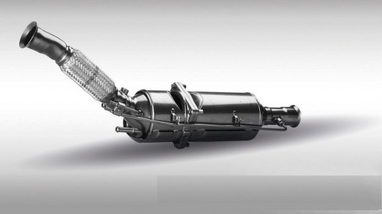 Sistema de escape de vehículo